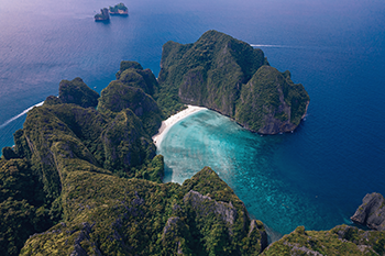 Photo shoot in Phuket — portfolio of photographer Nikita Semagin