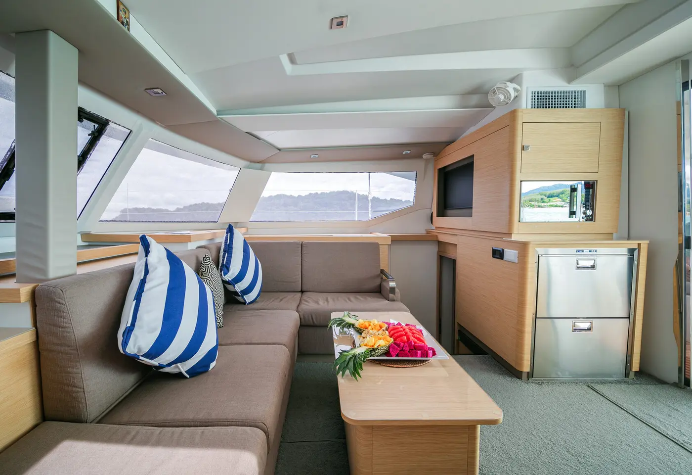 Astrea 42ft