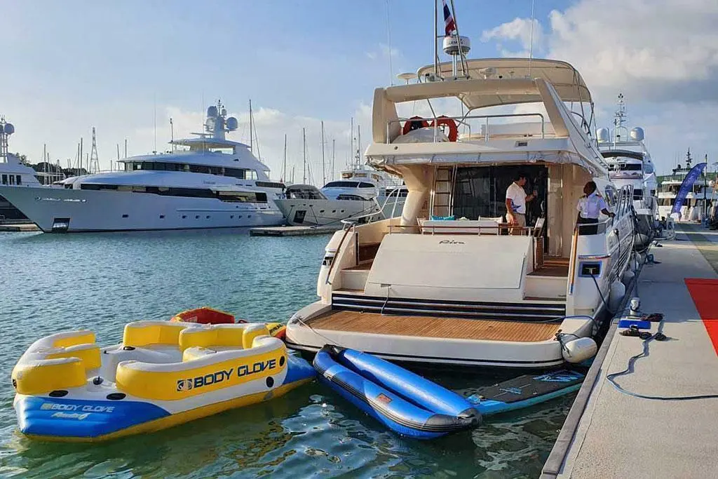 Riva 70ft